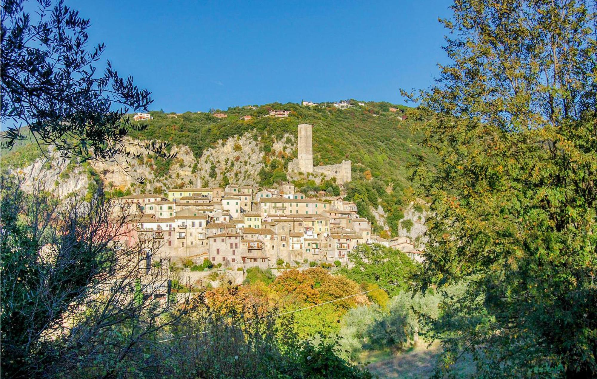 Lovely Home In Orte With House A Panoramic View Exterior photo